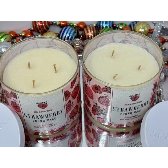 Bath & Body Works 3-wick Scented Candle Lot Set of 2 STRAWBERRY POUND CAKE oils - Picture 2 of 4